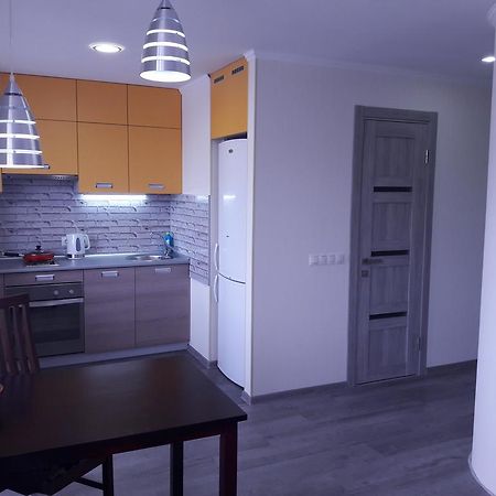 Apartmens Near Metalist Carcóvia Exterior foto